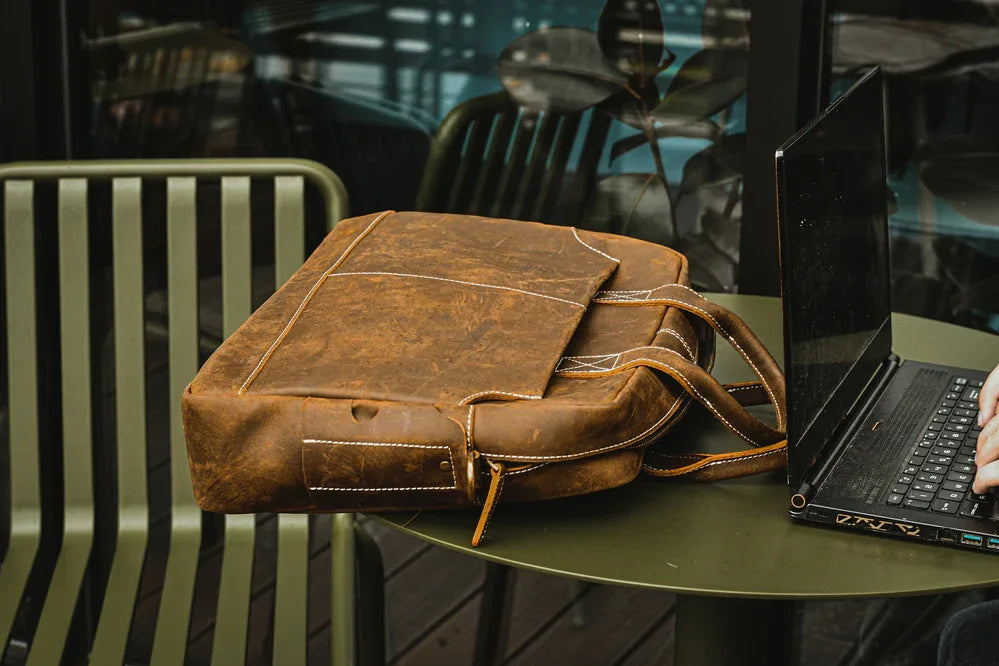 Westbridge | Vintage Work Messenger — view 9
