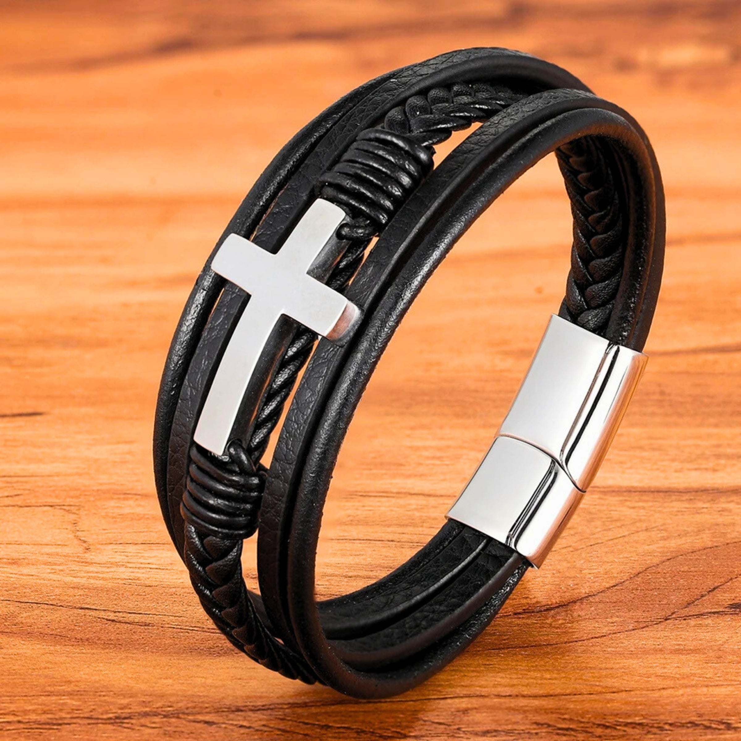 Men¡¯s Woven Leather Cross Bracelet